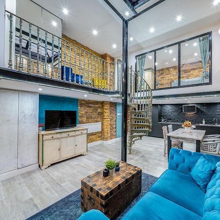 City Center Loft Haven: Modern Elegance 布达佩斯 外观 照片
